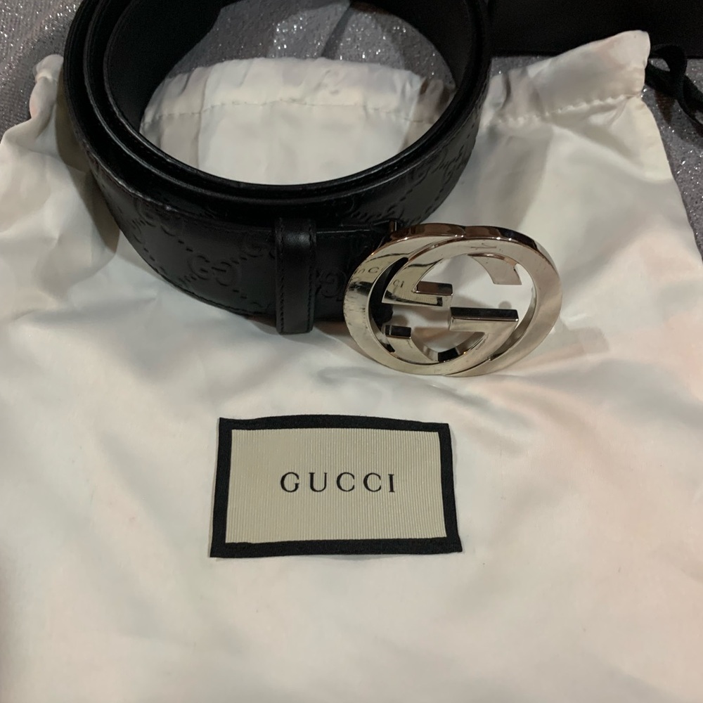 Gucci Black Leather Belt with Silver Logo Buckle - Picture 8 of 13